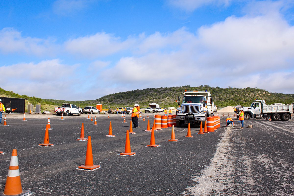 TxDOTSanAngelo's tweet image. Every year, our district hosts the TxDOT 'Roadeo,' a friendly competition where employees put their skills to the test in truck driving, backing, and inspection events. It keeps us sharp and ready to do our best work on the roads. 🚧👷‍♂️ #TxDOTRoadeo #RoadReady #TxDOTProud
