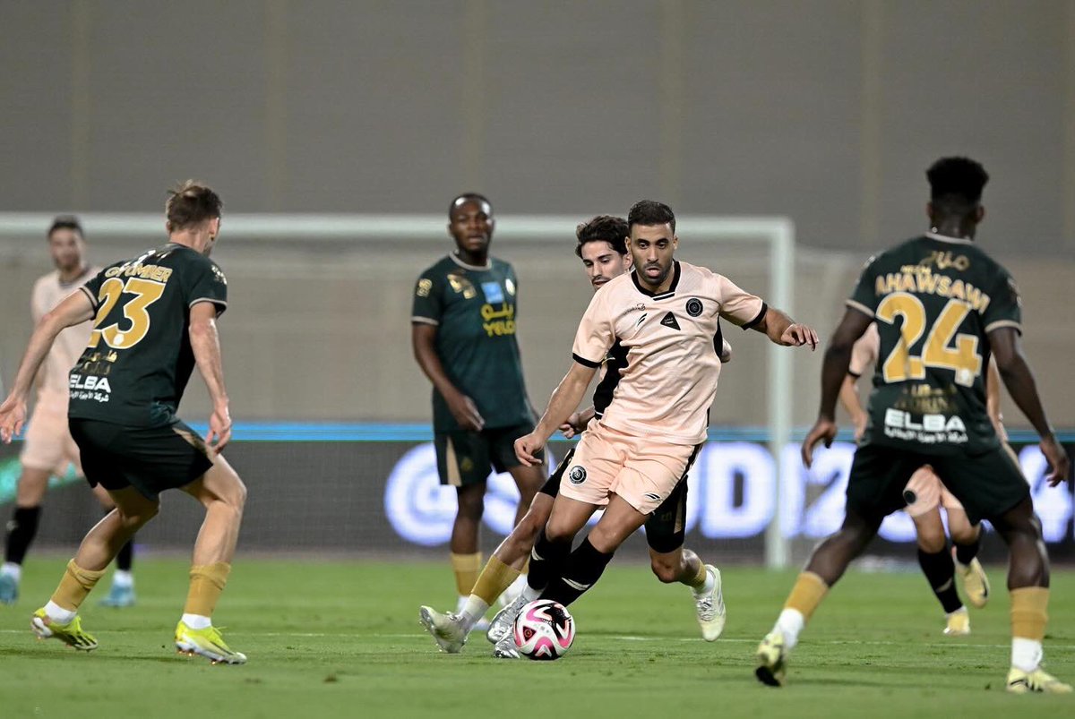 الحمدلله على الفوز والتأهل للدور الثاني 🖤🤍 
( فهد ❤️)