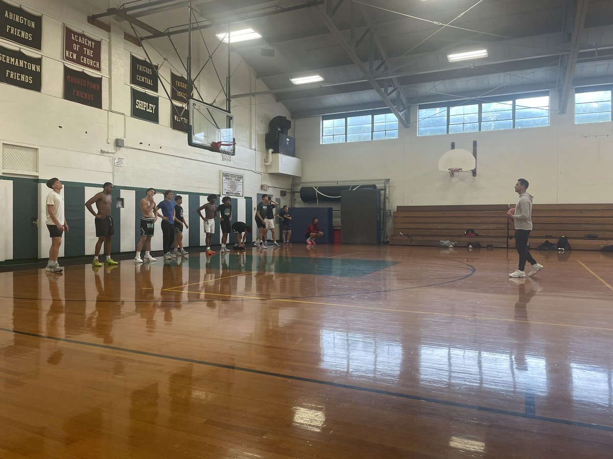 ELITE High School Scouting (@elitehsscouting) on Twitter photo Versatile ‘25 big Luke Bevilacqua is back healthy to lead <a href="/gs_athletics/">GSAthletics</a> with talented ‘26 transfer Peyton Miller. ‘28 Ryan Melniczak runs the show as ‘25s Luke Melniczak, Reeve Sysko + ‘26s Kasey Fleming, Max Kipper, Loic Makatadi add support + ‘27 Ziyi Xiong progresses up front Versatile ‘25 big Luke Bevilacqua is back healthy to lead <a href="/gs_athletics/">GSAthletics</a> with talented ‘26 transfer Peyton Miller. ‘28 Ryan Melniczak runs the show as ‘25s Luke Melniczak, Reeve Sysko + ‘26s Kasey Fleming, Max Kipper, Loic Makatadi add support + ‘27 Ziyi Xiong progresses up front