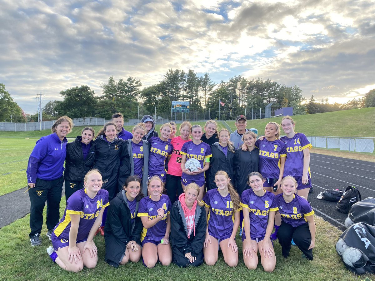 Cheverus girls soccer picks up the 3-0 win vs Deering!! 

Congratulations to Senior Annie Vigue who broke the Cheverus G SOC career assist record with a goal and an assist today…Vigue now sets a new record with 29 career assists! Congratulations Annie!

#GOSTAGS