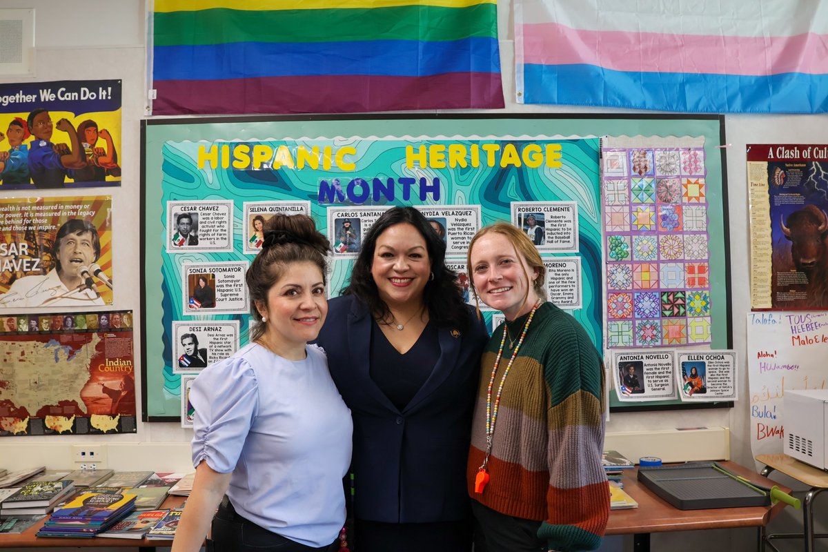 slcschools's tweet photo. @SenatorLuz visited Northwest Middle School today to celebrate Legislator Day in the classroom. She shared her story and encourage students to get involved and learn how laws and state government affect them everyday! Thanks for stopping by Senator! https://t.co/d97CAI0Gvc