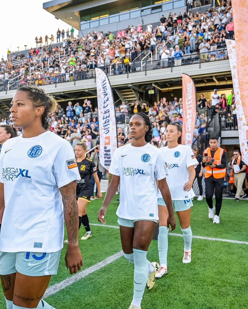 Iconz Experience tweet media