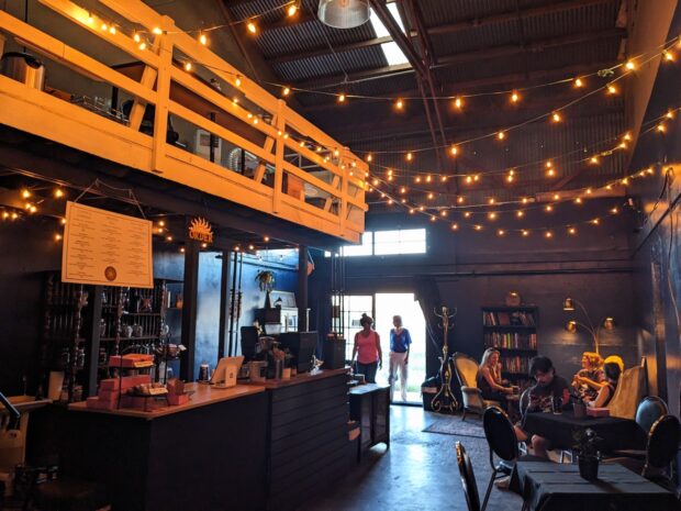 realcoffeebag's tweet photo. Tucson’s Colibri &amp; Renard Coffee Conjures Its First Cafe at the Celestia Collective https://t.co/X0JnXHbVZB https://t.co/L4OcMHTNhd