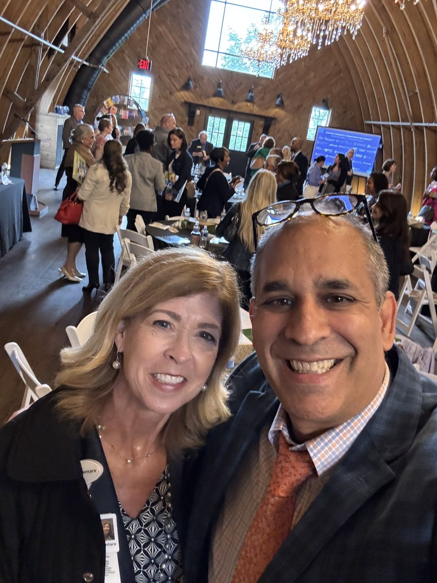 LateefForVA's tweet photo. Had a terrific day with Bookworm Central and their Early Literacy event with a great panel of @LDMcDade , @lisacoons10 and the superintendents of  Manasass City and Manassas Park. Great to see so many community partners at the event today @pwchamber @SPARKfoundation , @sentarahealth and @uvahealthnews @VDOE_News