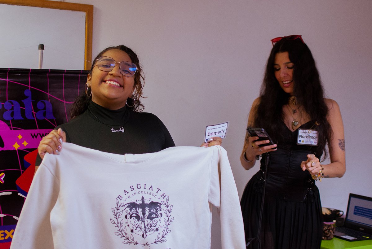 esbaratao_'s tweet photo. Iniciamos la 3️⃣ra cohorte de Creadorxs de la Moda Consciente ✨️

Esta vez en #Valencia, con emprendedores increíbles que quieren comprometerse con la sostenibilidad 🍃

¡Más emprendimientos que se suman a #GeneracionSustentable! 💚💜 https://t.co/5iMXXQidtI