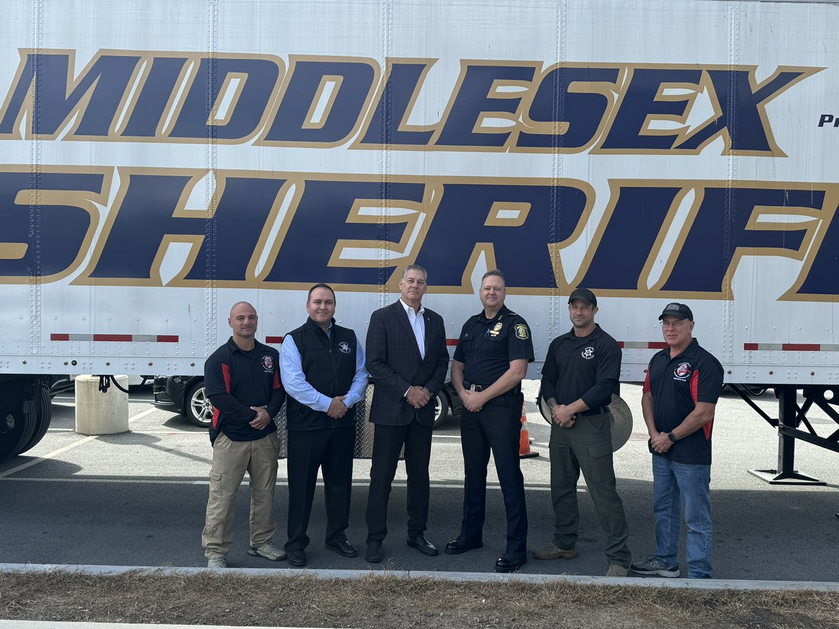 Over the last week, <a href="/MedfordPolice/">Medford Police</a>  officers have been participating in interactive, scenario-based training facilitated by the MSO. Today, Sheriff Koutoujian &amp; Special Sheriff Cefalo joined Chief Buckley to discuss the ongoing training and partnership between the MSO &amp; MPD.