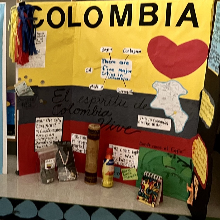 🌺Happy Hispanic Heritage Month 🌎🎉 We are so proud of our school cultural diversity of students and teachers as we honor the Hispanic Heritage. 💕This month is full of fun classroom and school wide activities to promote global awareness. ❤️We love learning about our students❤️