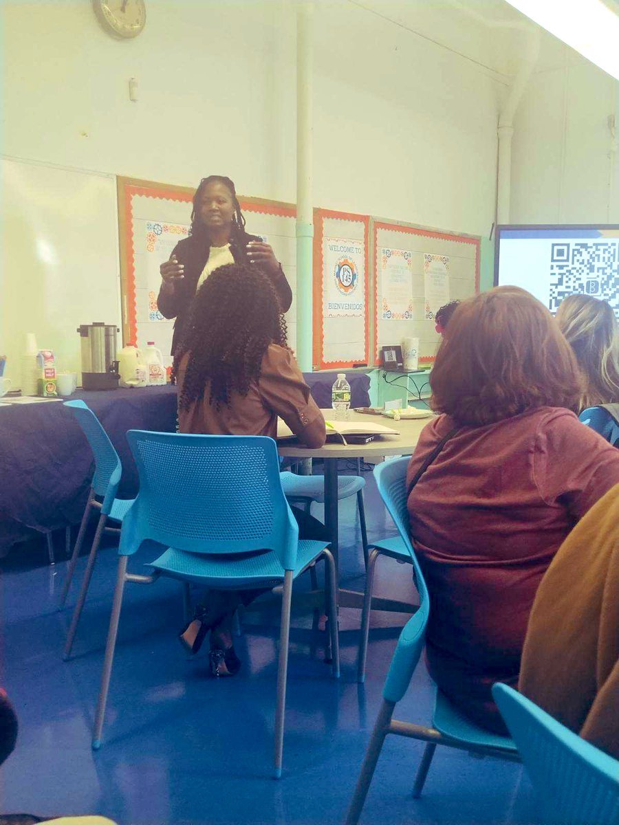 Community District 32 tweet media