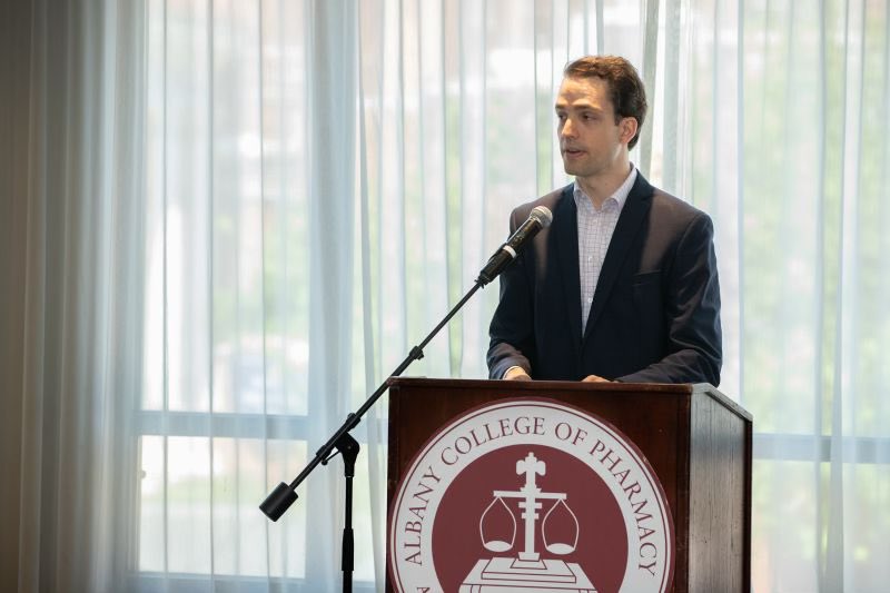 acphsofficial's tweet photo. What is #EEE and how can we protect ourselves in New York State? ACPHS faculty, @ejyager and David Butler, are available to share their expertise and insights. https://t.co/wB7xuYf9GV https://t.co/GFstPdFaxe