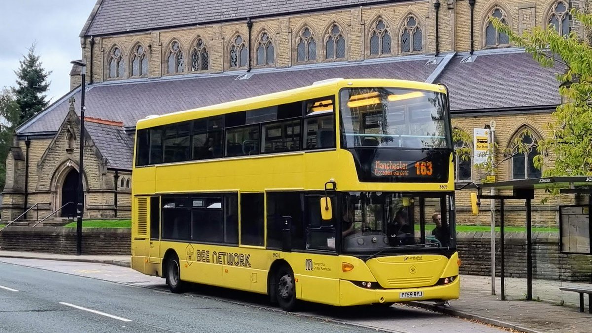 WC2512's tweet photo. On this day 1 year ago: 24/09/2023

Bee Day arrived. The launch of the #BeeNetwork 🐝
2009, hitting the road as one of the first shiny new BYDs to hit GM roads, whilst 3609 has since passed to Stagecoach at Queens Rd now as 15395.

@BeeNetwork @gnwbus https://t.co/BSM84Uxlrg