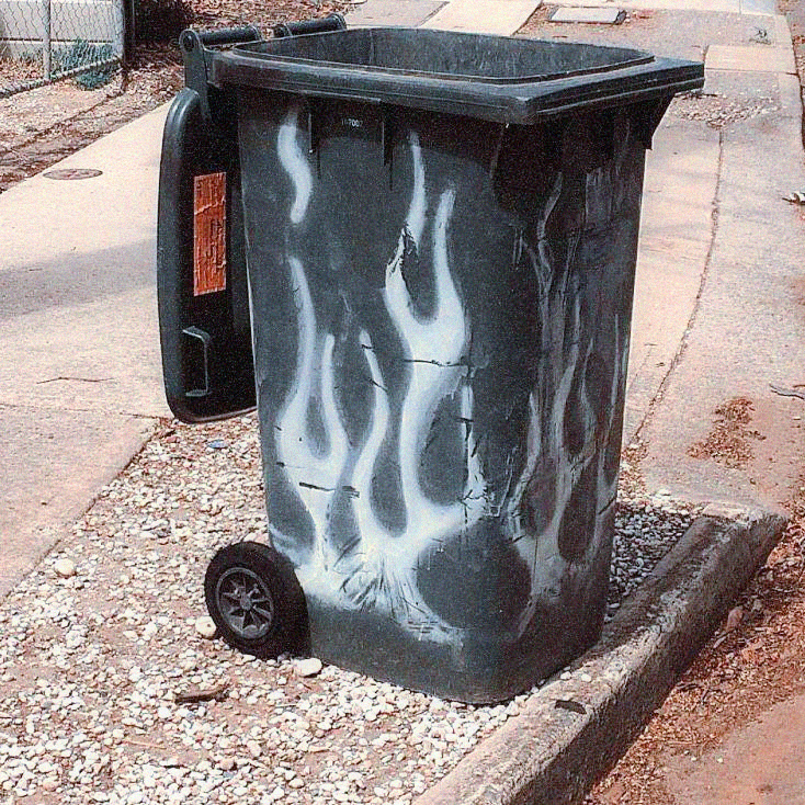 𝙗𝙡𝙖𝙣𝙠 tweet media
