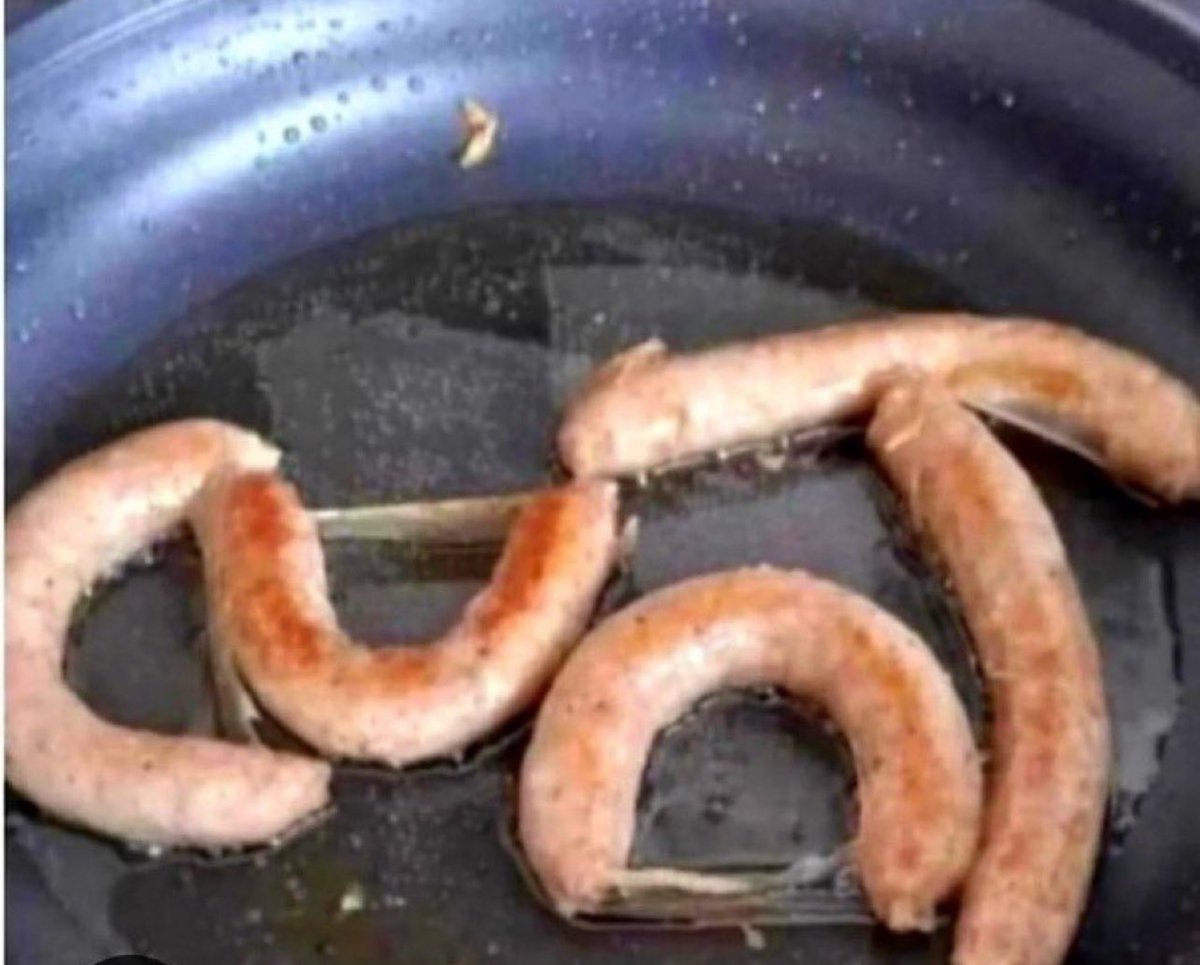 duffield_ian's tweet photo. @Evetssteve4 your sausage is a https://t.co/1HDAAfx6T8
