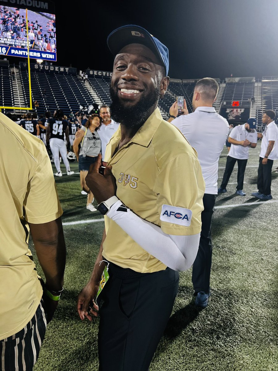 JONATHAN GRAHAM tweet media