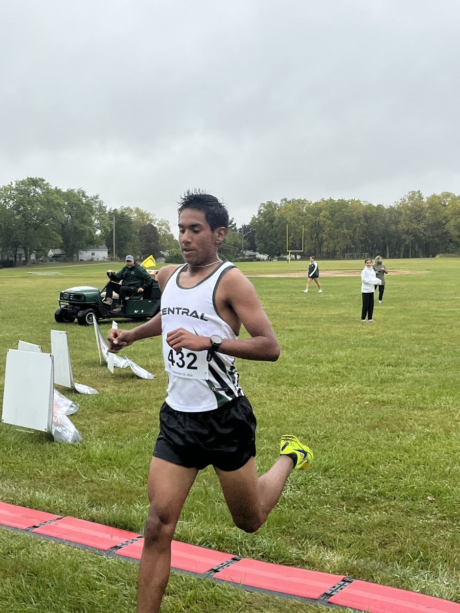 Illinois Prep Top Timing (@ipttiming) on Twitter photo Adan Cordova from Grayslake Central wins the NLCC Triangular in 16:32 <a href="/GCHSTRACK/">Grayslake Central Boys Track and Field</a>
IPTT Athlete of the Week Nominee Adan Cordova from Grayslake Central wins the NLCC Triangular in 16:32 <a href="/GCHSTRACK/">Grayslake Central Boys Track and Field</a>
IPTT Athlete of the Week Nominee