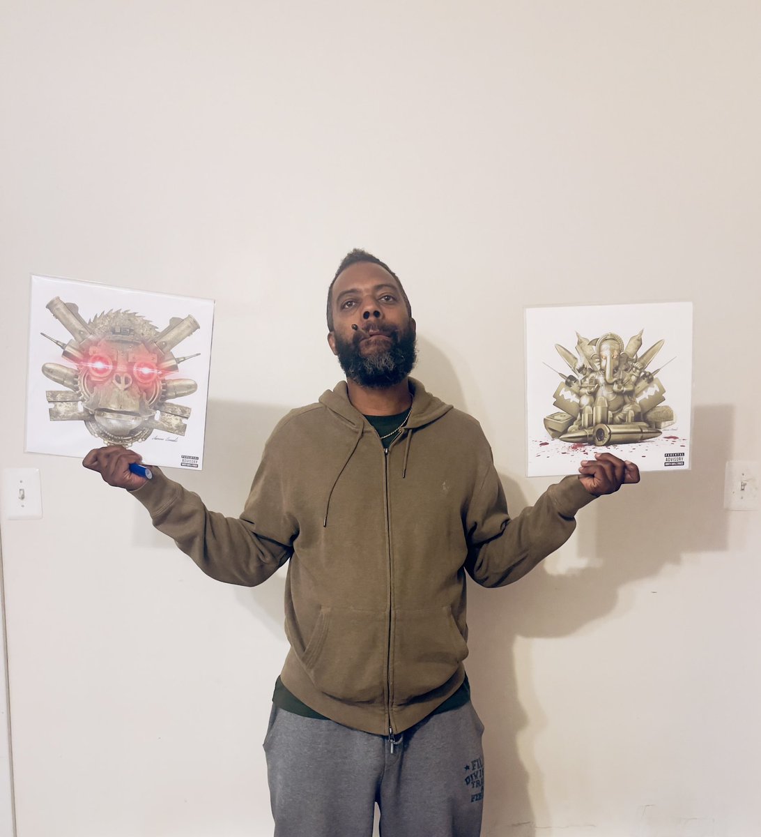 Racetac's tweet photo. No Freebies. You See These Limited Editions #auroraborealis #vinylcollection #hiphop #goill #PCPALLSTARS https://t.co/XF6OK8dbLz