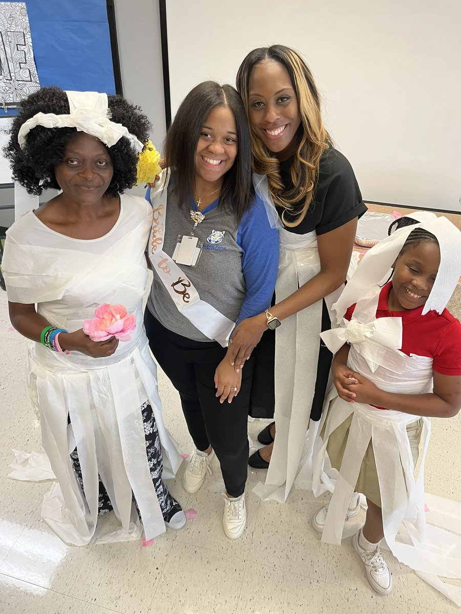 NewCollegePk_ES's tweet image. 💍👰‍♀️Did someone say yes?! Our literacy coach &amp;amp; bride-to-be Ms. Wilson, is changing her last name‼️Witness the fun from her surprise Bridal shower😊 @MissWilsonsHive 🖤🐯