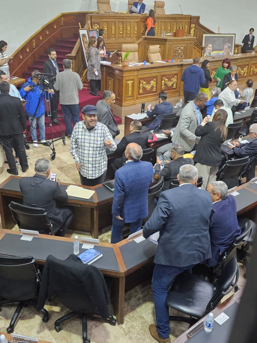 #24Sep || Desde nuestra <a href="/asamblea_ven/">Asamblea Nacional 🇻🇪</a> hemos aprobado el acuerdo por el Día Internacional de la Paz y condenamos las criminales operaciones militares por parte del sionismo israelí contra el Libano. ¡Basta ya del Fascismo!
