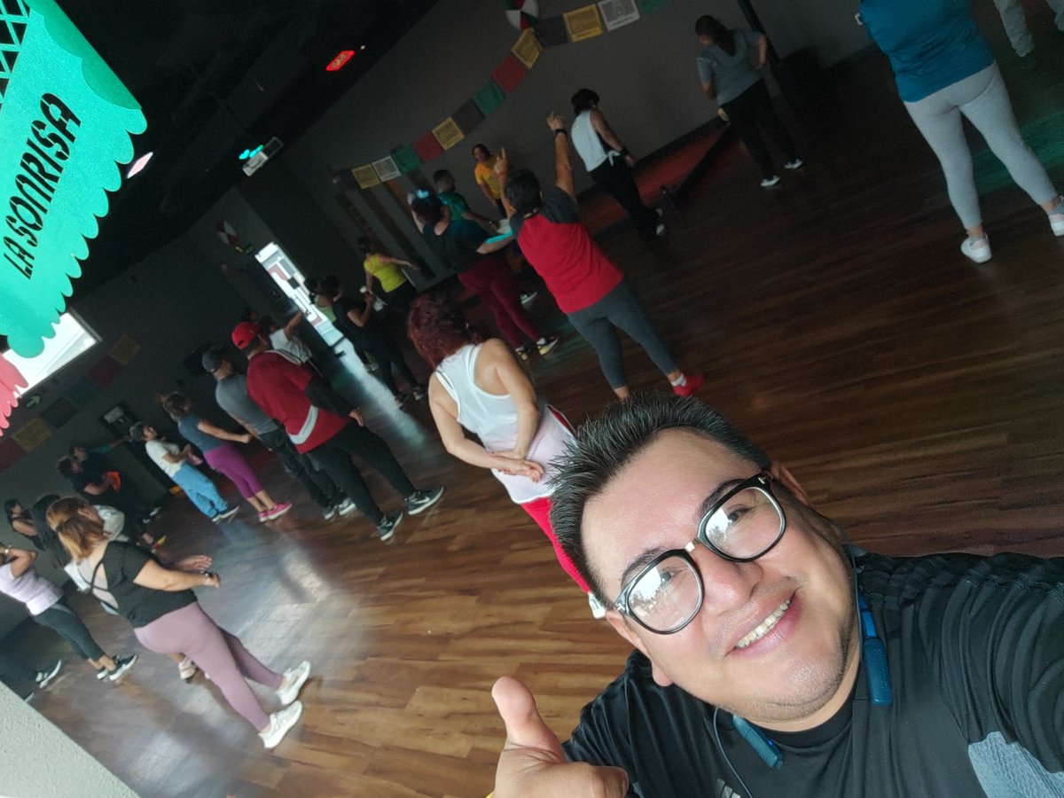 hermesmar__'s tweet photo. Saludos a todos. 😁 https://t.co/2iFhQvlArQ