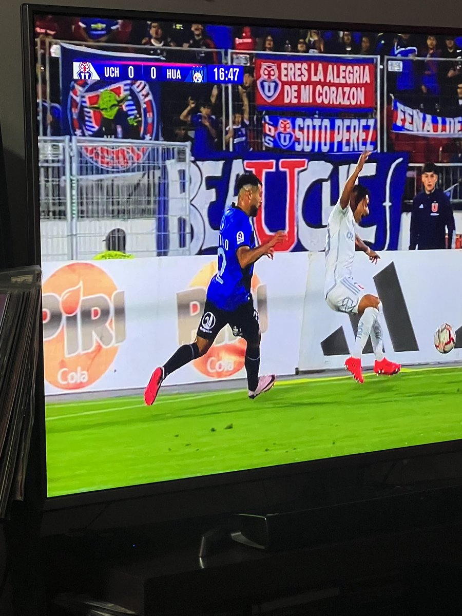 LaCon_Sentida's tweet photo. Penal ?? 
Puta regálenle lentes a Garay !!!

Y un Oscar a Palacios !!

CARE RAJA !

#MatchDaymartes https://t.co/9pB4yy0nBb