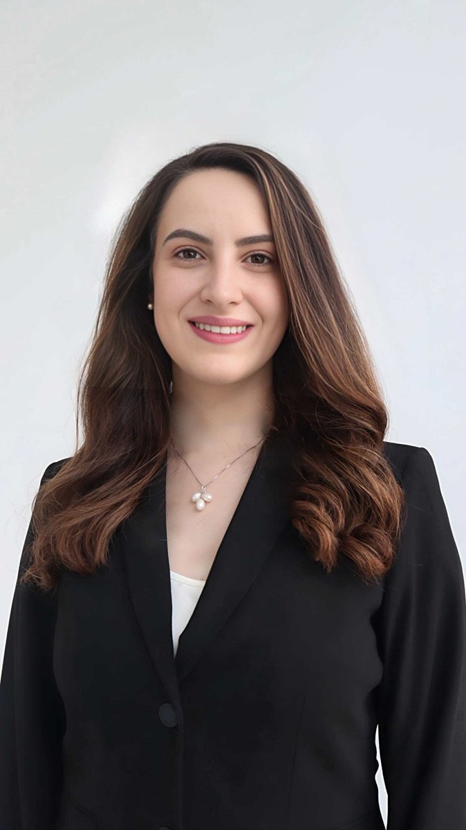 mahdrv's tweet image. Hi #MedTwitter! I’m Mahtab Darvish, an IMG applying for the 2025 #PMRmatch. 
Completing my PM&amp;amp;R residency in Iran taught me the life-changing impact of rehabilitation. 
I’m excited to continue my journey in the U.S., helping patients achieve fuller, healthier lives.