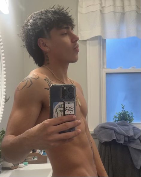 Real5ddie's tweet photo. New Exclusive Content on my OF🔞

https://t.co/Ol3zb5M0If 🌶️💦 https://t.co/ZrvV7ithKs