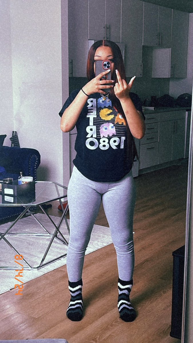 <3