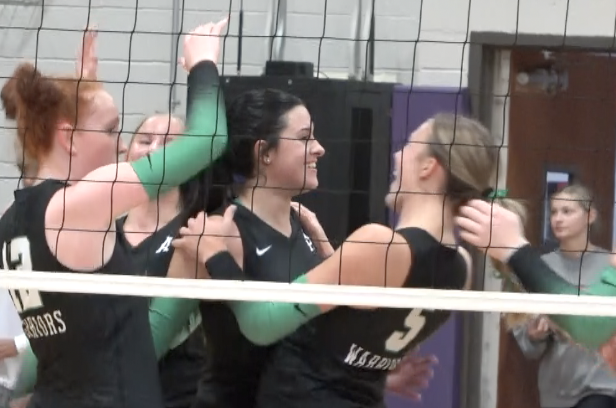 Channel1450com's tweet photo. Williamsville Survives Three Set Battle With Athens for Sangamo Win:
https://t.co/yrZ9VoOdPq https://t.co/izAm0JlGUh