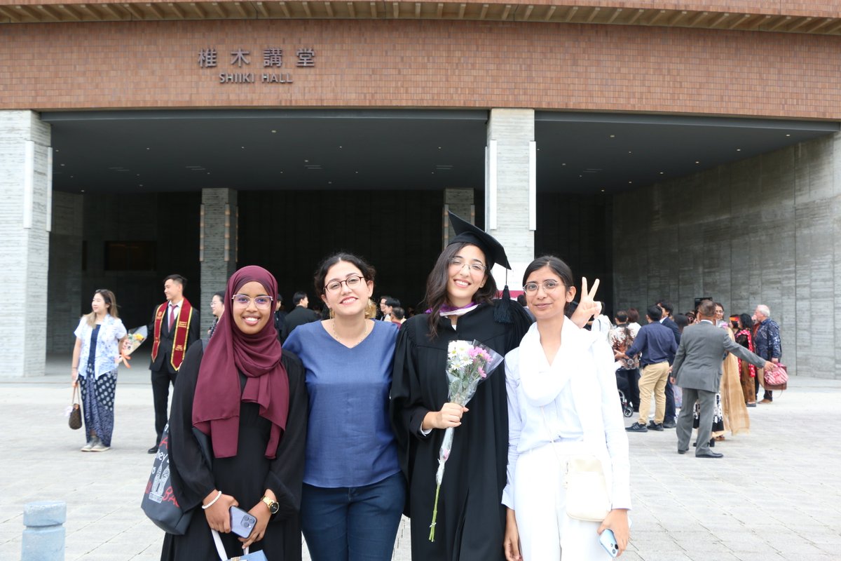 KyushuUniv_EN's tweet photo. Of the 416 graduates, 320 of them were #international students from our global community!
#CongratsGraduates #KyushuUniversity #FallGraduation #Fukuoka #Itoshima #ItoCampus #Japan https://t.co/dtCSARhWT6