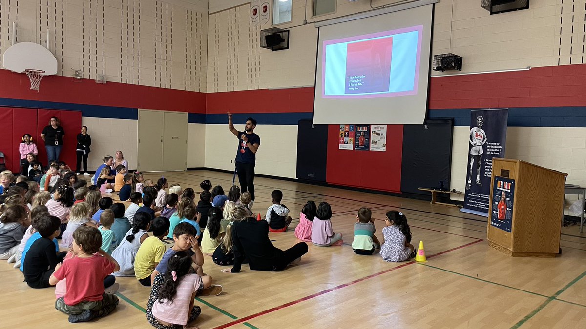 kennedyclass's tweet photo. Fantastic Terry Fox Assembly today @OrchardPublic @TerryFoxCanada We can’t wait to have our school run October 10th and start Walk Across Canada! Last year we raised almost $7000. What can we do this year OPP? https://t.co/8LfCXePGDS