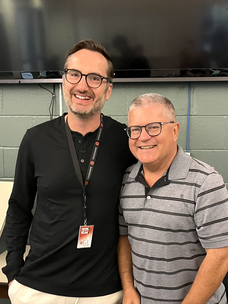 Gina Lorentz tweet media