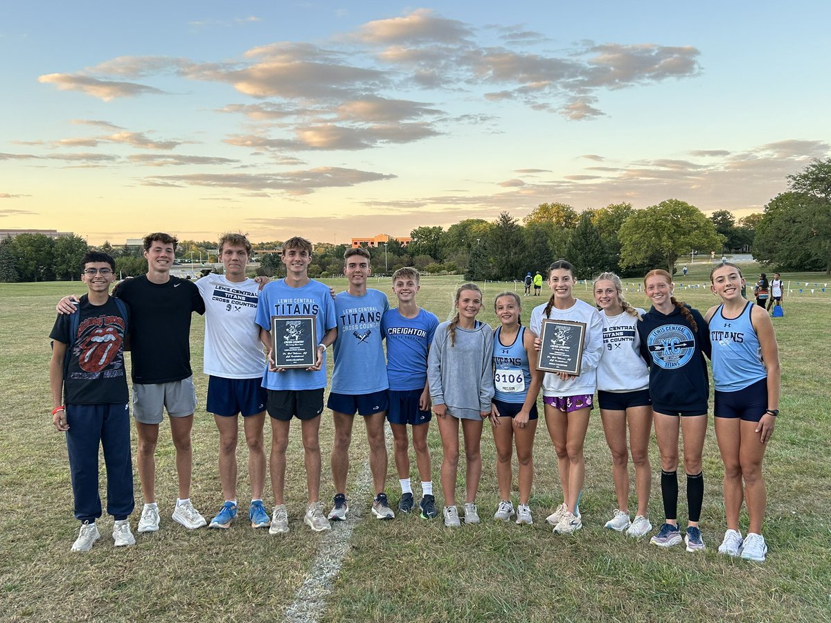 LewisCentralXC's tweet photo. What an incredible night for our program running with the best in the Omaha Metro! Boys and Girls Creighton Prep Invite Champions! https://t.co/uPcmgqFLtF