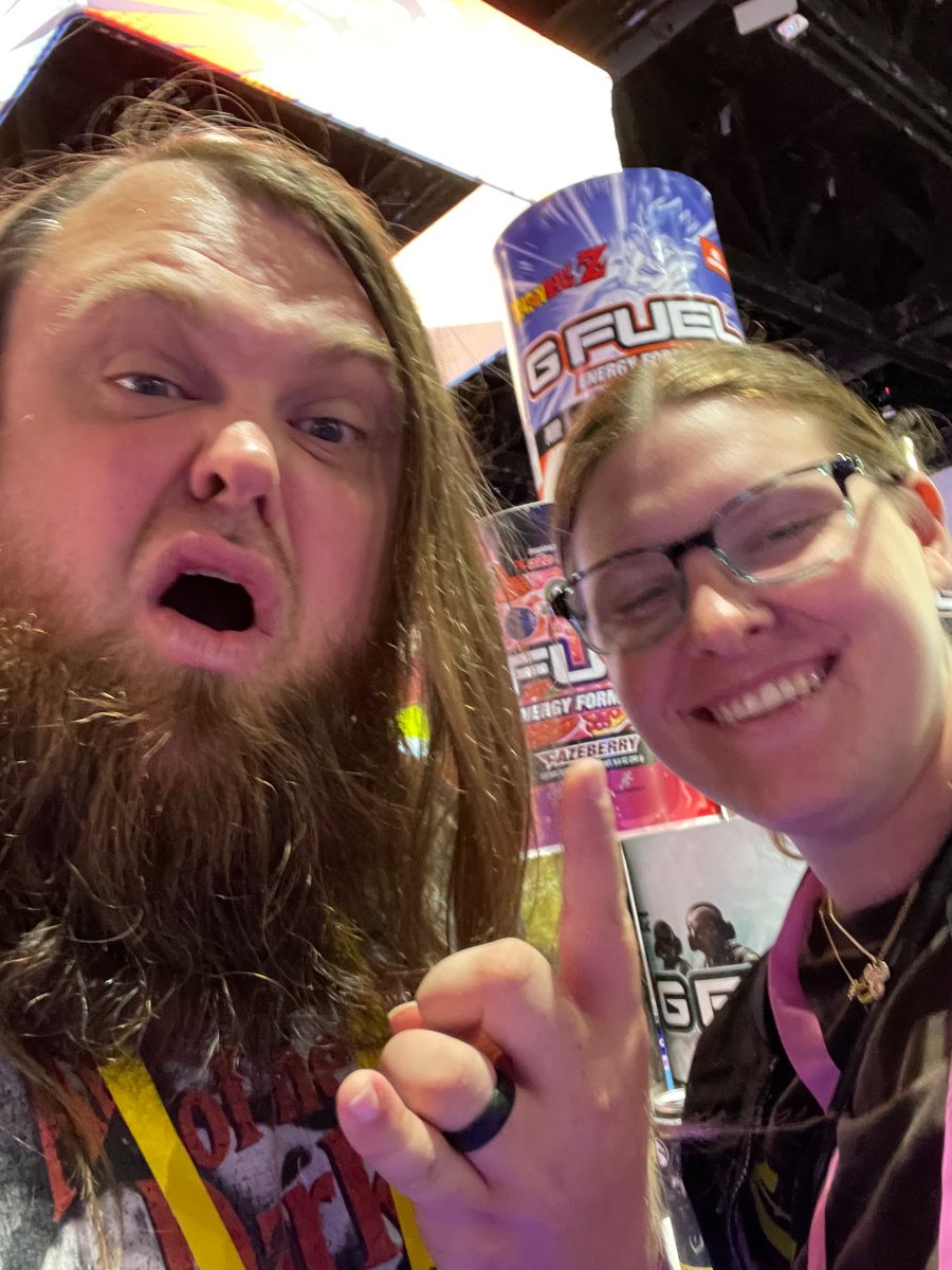 tmntpizzapower's tweet photo. I’m back home from California.

Huge thank you to my sister for allowing me a place to stay or this wouldn’t have been possible.

To everyone I met thank you for everything 🖤

Idk when I’ll return but I will return to Twitchcon!

I’m rejuvenated
Now we focus on content 😜🖤🤘 https://t.co/Bswv2KGyT1