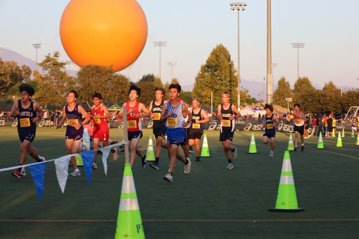 Shout out to the 53 XC athletes that represented <a href="/ElRanchoHS/">El Rancho HS</a> at the nation’s largest XC meet, Woodbridge, this past weekend. They competed against roughly 15,000 runners from over 400 schools (23 states represented!). Always a privilege to show what running in Pico is all about!