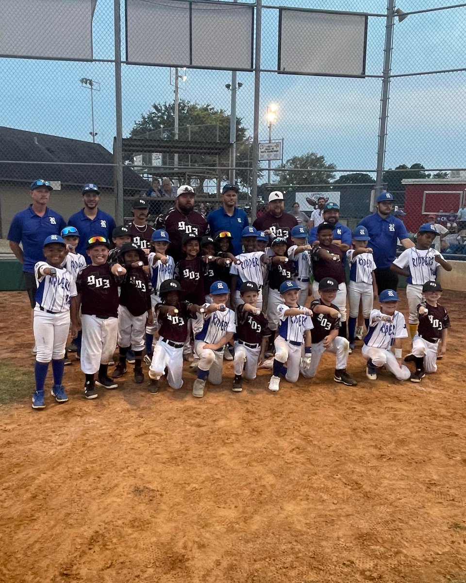 🏆 ETX Bombs Away (Sponsored By BCG Trailer Parts)🏆

🥇8U AA Champions: 903 Baseball

🥈8U AA Runner-Ups: Longview Rippers 

🌟8U AA MVP: Marquese James