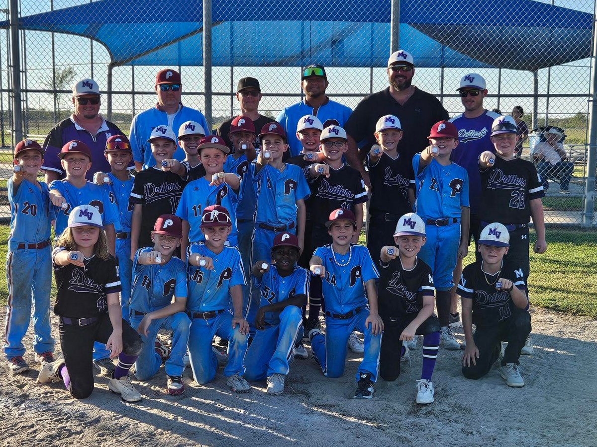 🏆 ETX Bombs Away (Sponsored By BCG Trailer Parts)🏆

🥇10U AA Champions: Haymakers Black

🥈10U AA Runner-Ups: MV Drillers