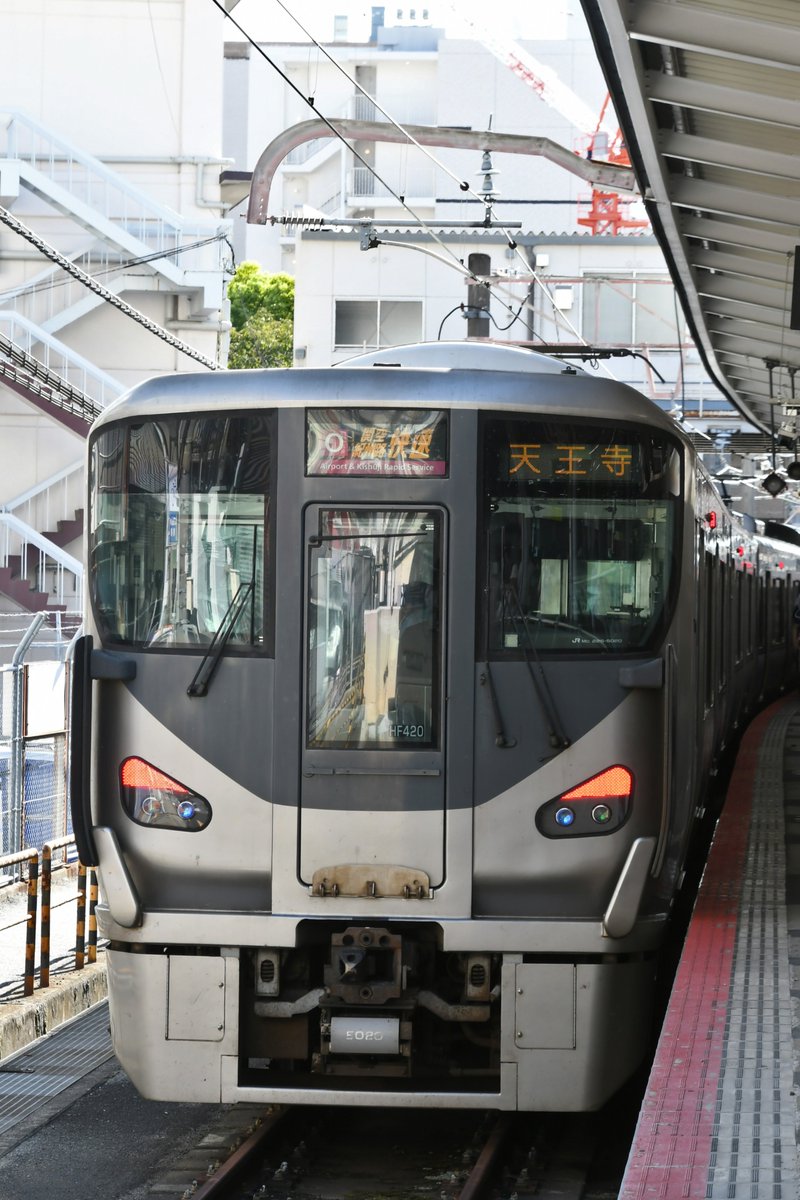 POWER_NANIWA's tweet photo. [O]普通 大阪・京橋行けない電車…。
[O]関空紀州路快速 天王寺行
大阪環状線内ダイヤ乱れのため天王寺駅１番使用 https://t.co/w20hysmLlf