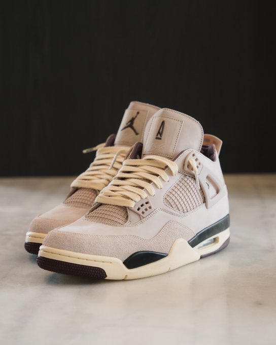 snkr_twitr's tweet photo. AD: A Ma Maniére x WMNS Jordan 4 ‘While You Were Sleeping’ dropping 9/26

SNKRS US -> https://t.co/gLk1TFa0y9 https://t.co/qzmSWlzlDZ