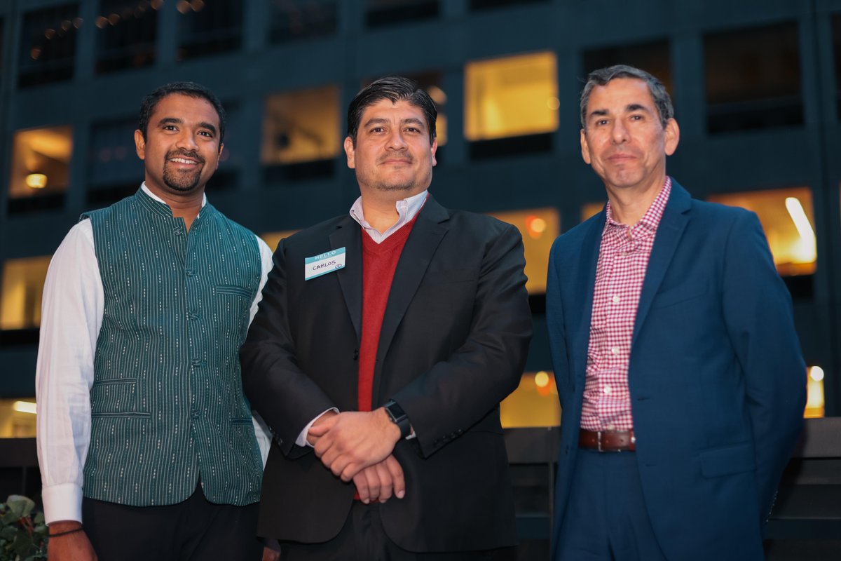 Tonight in New York, Clim-Eat and the Trafigura Foundation invited former Costa Rican president Carlos Alvarado Quesada to reflect on the need for transformative leadership. Here pictured with Dario Soto Abril, the Trafigura Foundation's Executive Director.