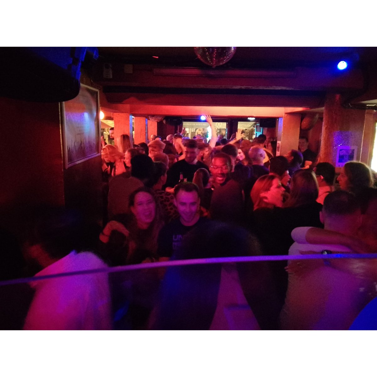DJGODDEM's tweet photo. About last Saturday in HH CITY
Quer Club w/ @DJGODDEM 

#Hamburg #reeperbahn #party #club #dj https://t.co/UG5DwWwTjp