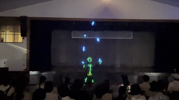 studiojuggle's tweet photo. 先日の琉大祭では、2日間にわたり計6公演を行いました！見に来てくださった皆さまありがとうございました！🙌
今後もスタジオジャグリをよろしくお願いします！ https://t.co/pTB7pTk7Pp