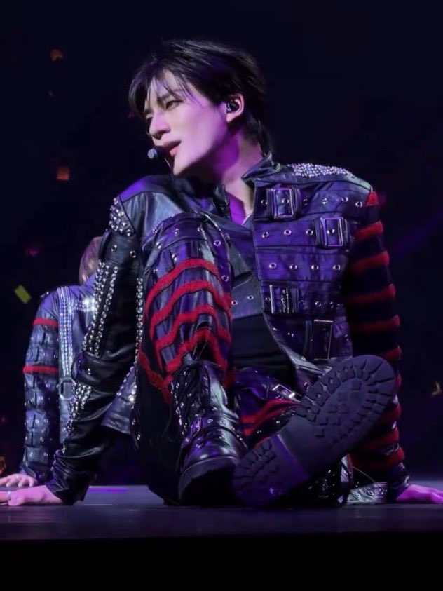 jungshasa's tweet image. jeno 🖤