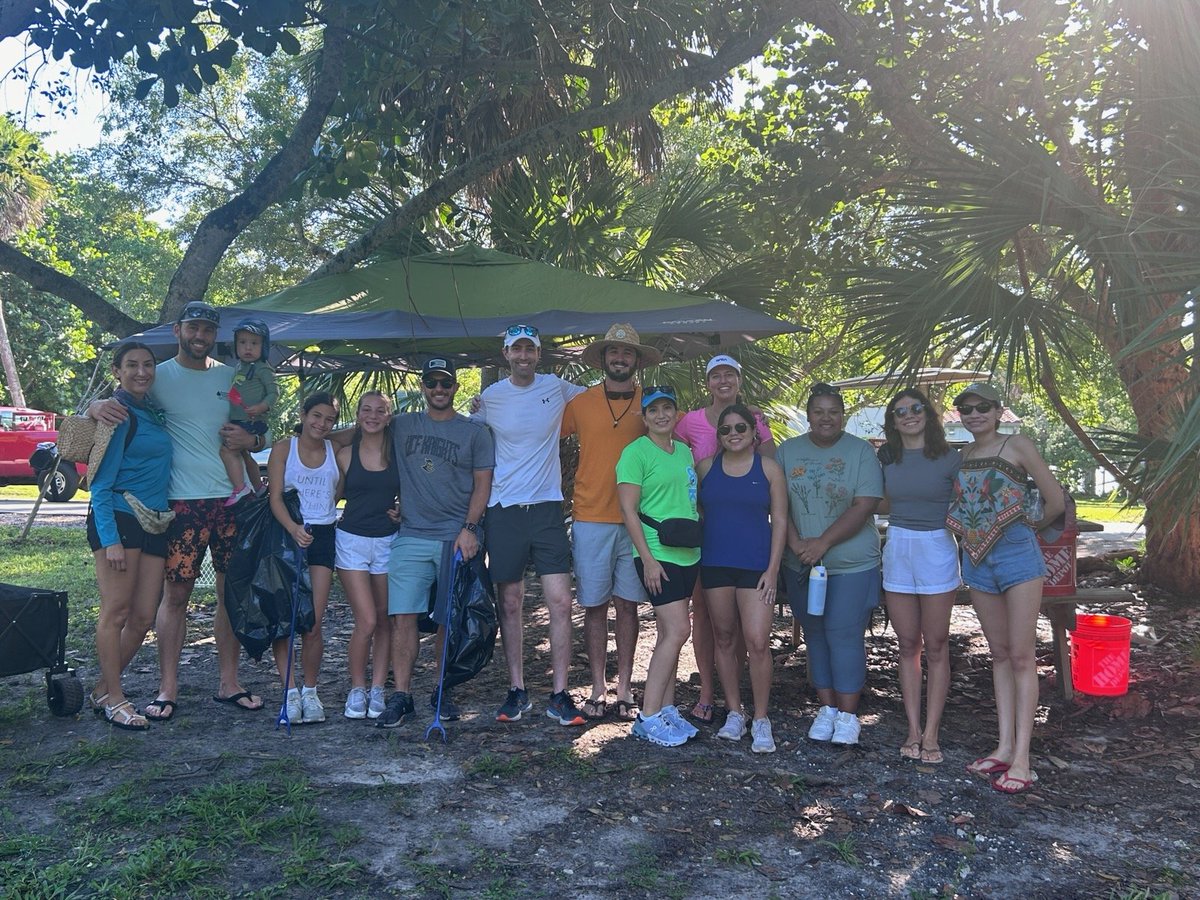 Thank you to everyone who joined the FWEA Southeast Chapter this past weekend! Together we made a positive impact on our community and environment at the Hugh Taylor Birch State Park in Fort Lauderdale.