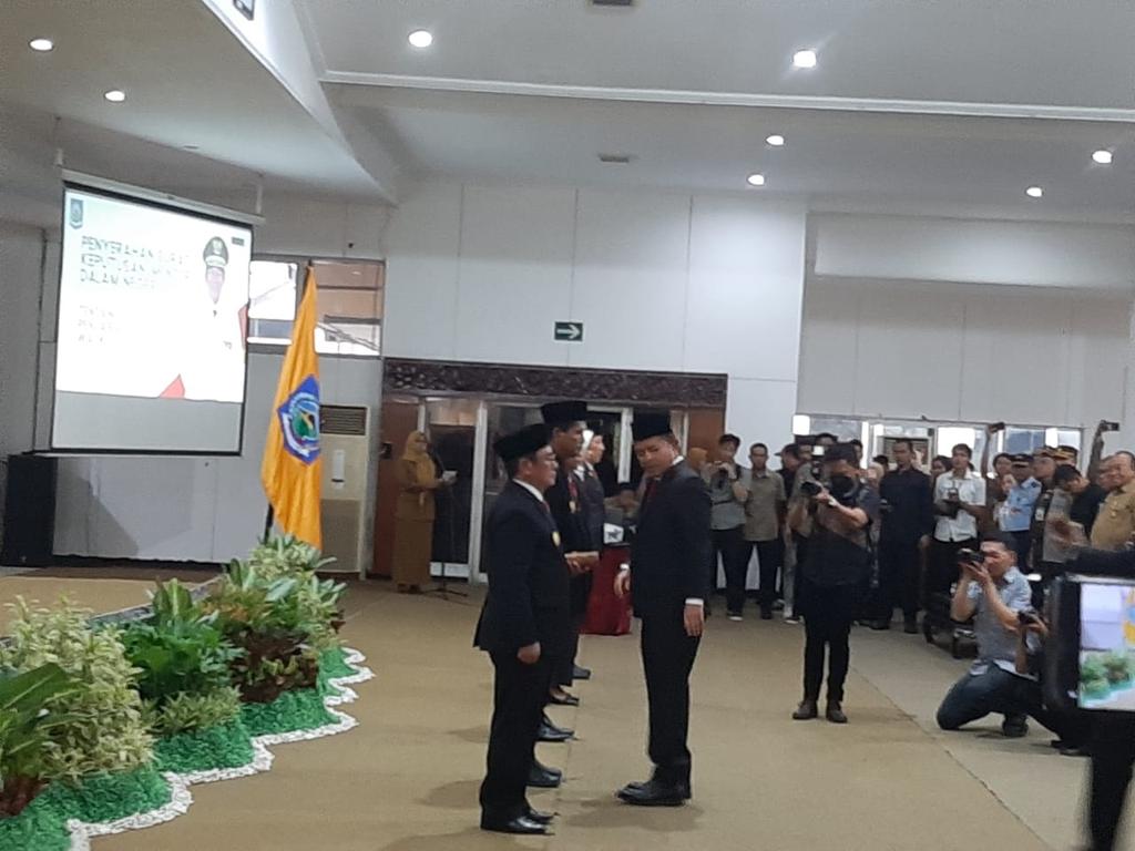 Biropem_NTB's tweet photo. Mataram, 24 September 2024 Pengukuhan Penjabat Sementara Walikota Mataram, Bupati Lombok Tengah, Bupati Dompu, Bupati Sumbawa dan Bupati Sumbawa Barat oleh Penjabat Gubernur NTB https://t.co/B02eEAJTnN
