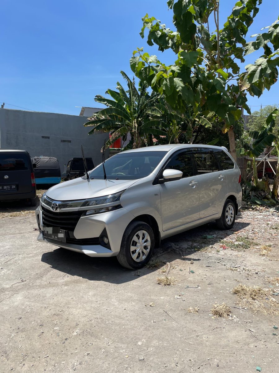 kangdaniel1982's tweet photo. Dijual Toyota Avanza TH 2019 Type E 1.3 M/T. Kondisi terawat. Tangan pertama. Lokasi Semarang. Harga 135 (nego tipis). https://t.co/BHGxQkGeeK