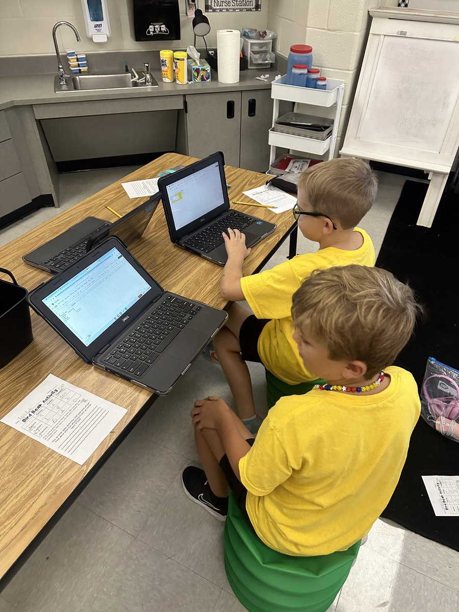 BG3ShineBRIGHT's tweet photo. Ss are doing a great job learning about @msexcel! They created a data table and used some Excel magic to create bar graphs! Can’t wait to see them use this tool more! @ITSCCSD @BGESTEM #ccsdConnectEd24 https://t.co/X6nx35DJQx