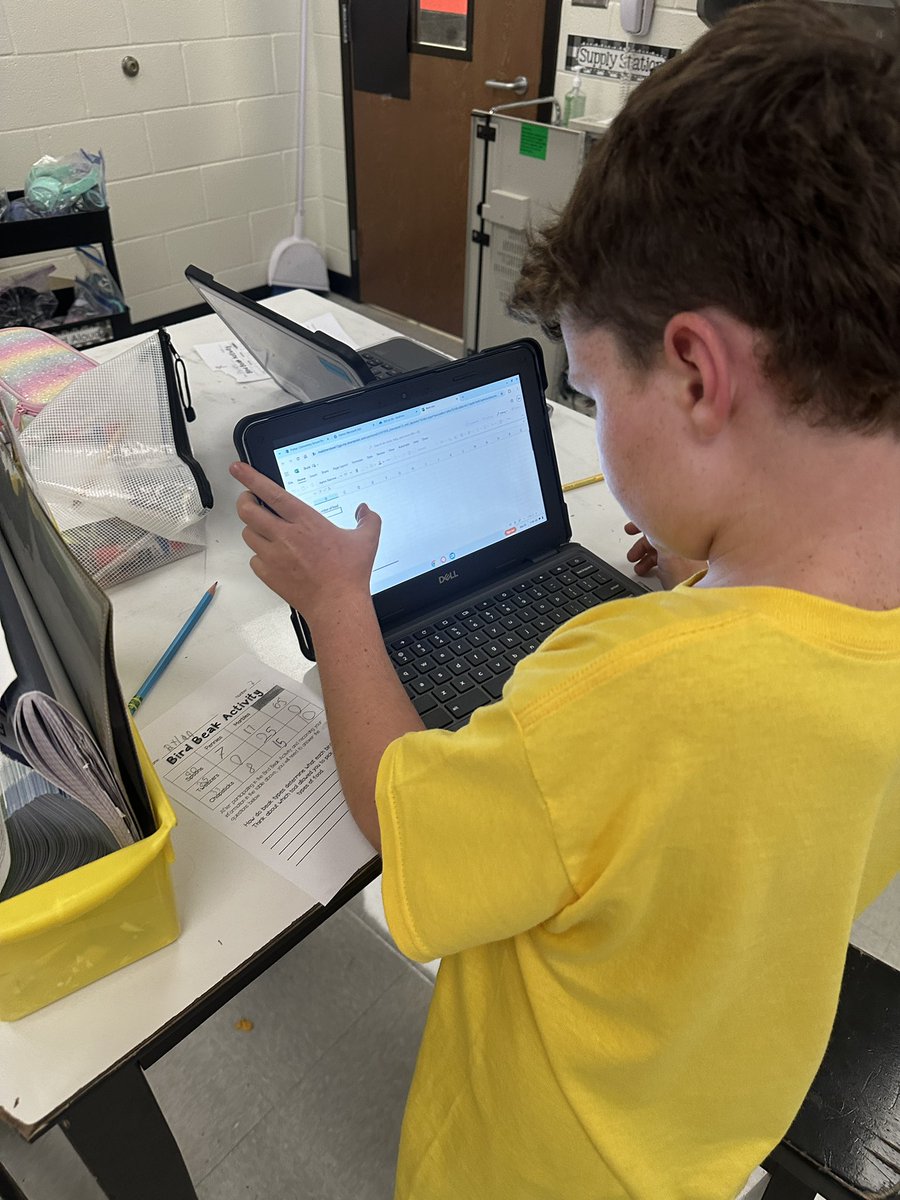 BG3ShineBRIGHT's tweet photo. Ss are doing a great job learning about @msexcel! They created a data table and used some Excel magic to create bar graphs! Can’t wait to see them use this tool more! @ITSCCSD @BGESTEM #ccsdConnectEd24 https://t.co/X6nx35DJQx