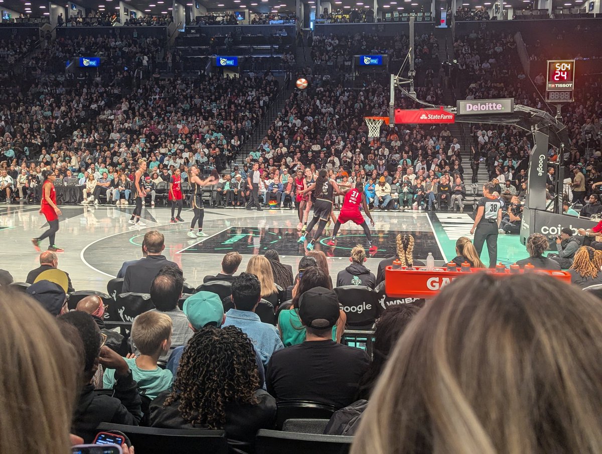 Duane Lawrence tweet media