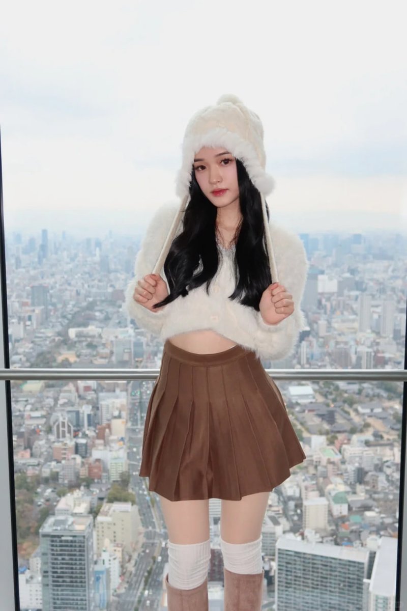 香さんです tweet media