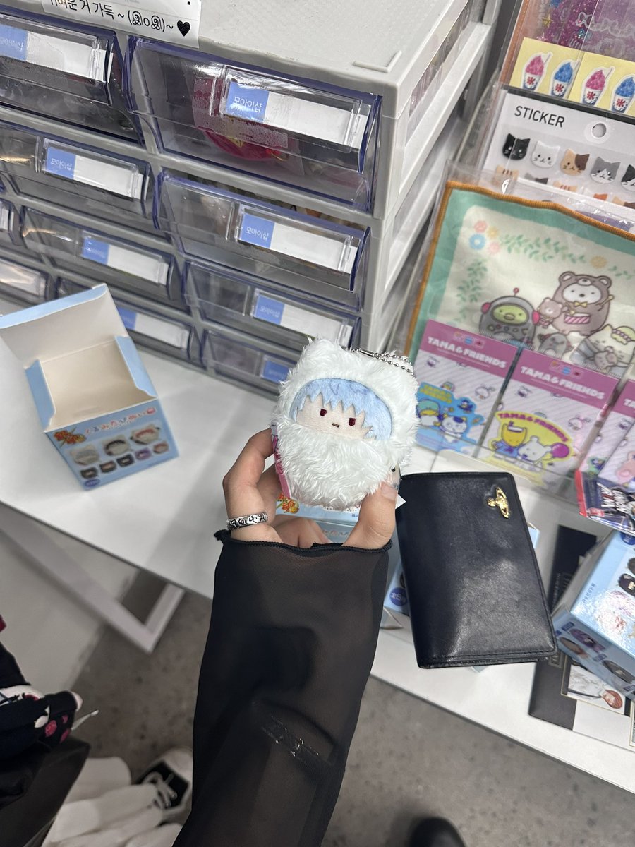 whysootacu's tweet photo. 누눙 ㅋㅋ https://t.co/kQ5XhVV4th