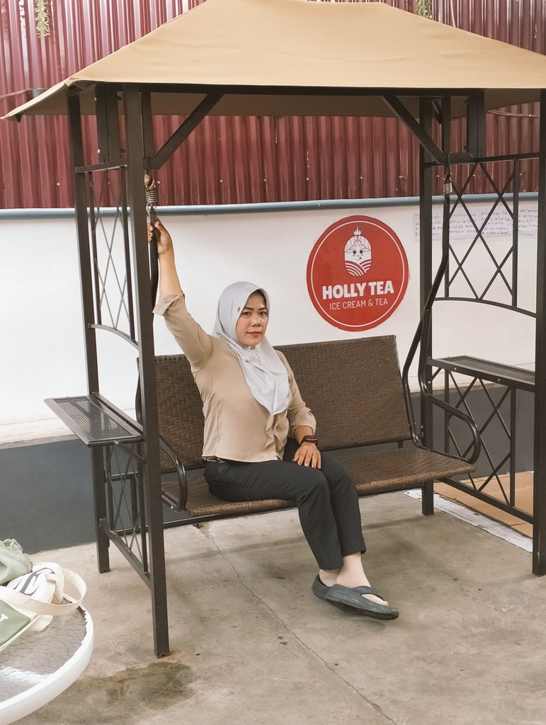 tykamiaaza's tweet photo. Suka ko dibawah bukan apa gak sakit klo lihat ke atas 🤭 https://t.co/D7yi5XUGGF